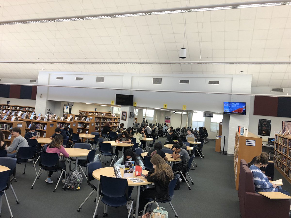 O'Connor HS Library tweet media