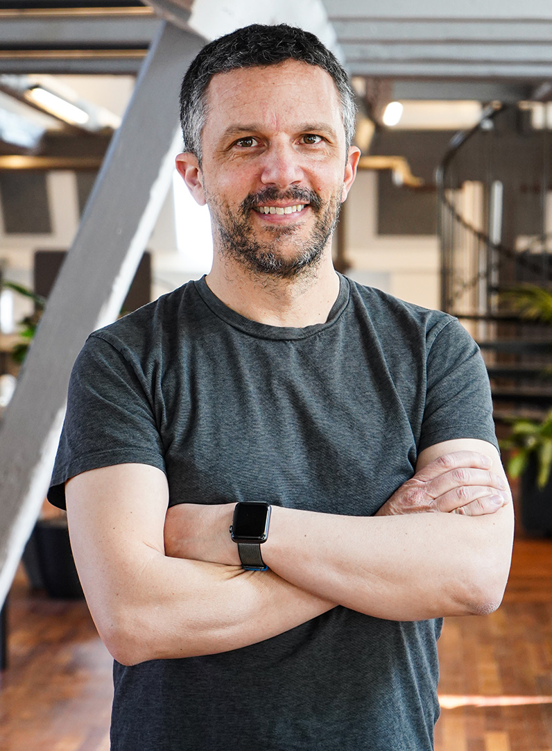 Carlsbergfondet's tweet image. ”Ikke kun et spørgsmål om big data og større modeller. I stedet beskæftiger vi os med menneskeforankrede problemer, hvor techs bidrag bliver ligestillet med andre vitale bidrag". DKs nye @AiCentreDK med @SergeBelongie i spidsen åbnede i denne uge bit.ly/3tRE9jy