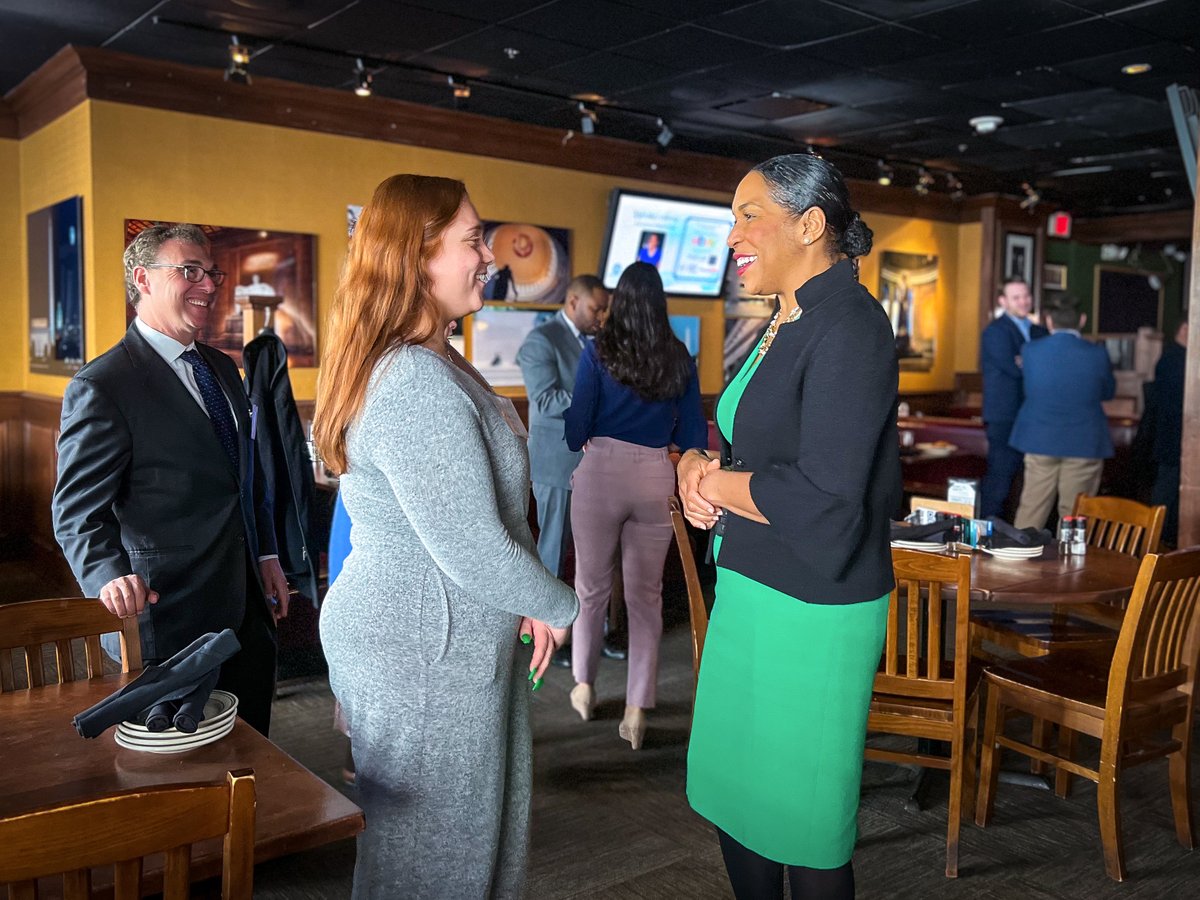 ElectoAnalytics's tweet photo. Our team had a great time chatting with @LtGovStratton at the @WASRG luncheon earlier this week about ways to bring the equity lens into every aspect of our work! We look forward to the next one! https://t.co/PFH7yukoTt