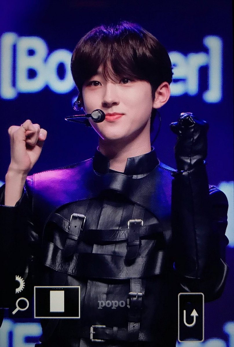 popox513's tweet photo. 220331 추카행🤍
#DRIPPIN #드리핀 #KIMMINSEO #민서 #김민서 https://t.co/voRfJ5o3gZ