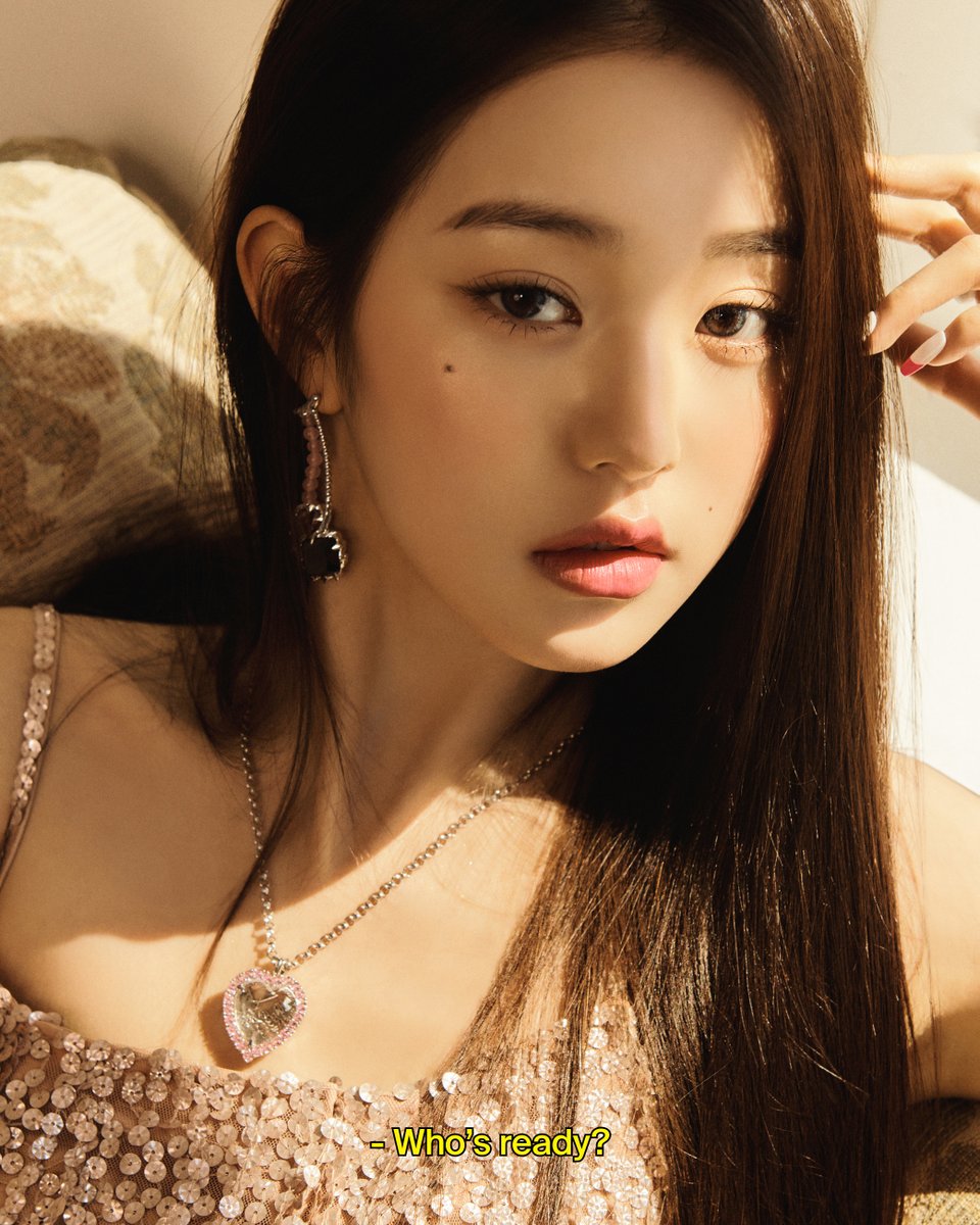 IVEstarship's tweet photo. IVE
THE 2nd SINGLE ALBUM
<LOVE DIVE>

[Party Code : Cupid]

Who's ready?

2022.04.05 TUE 6PM (KST)

#IVE #아이브
#WONYOUNG #원영
#LOVEDIVE #러브다이브 https://t.co/ozuVPUk7MI