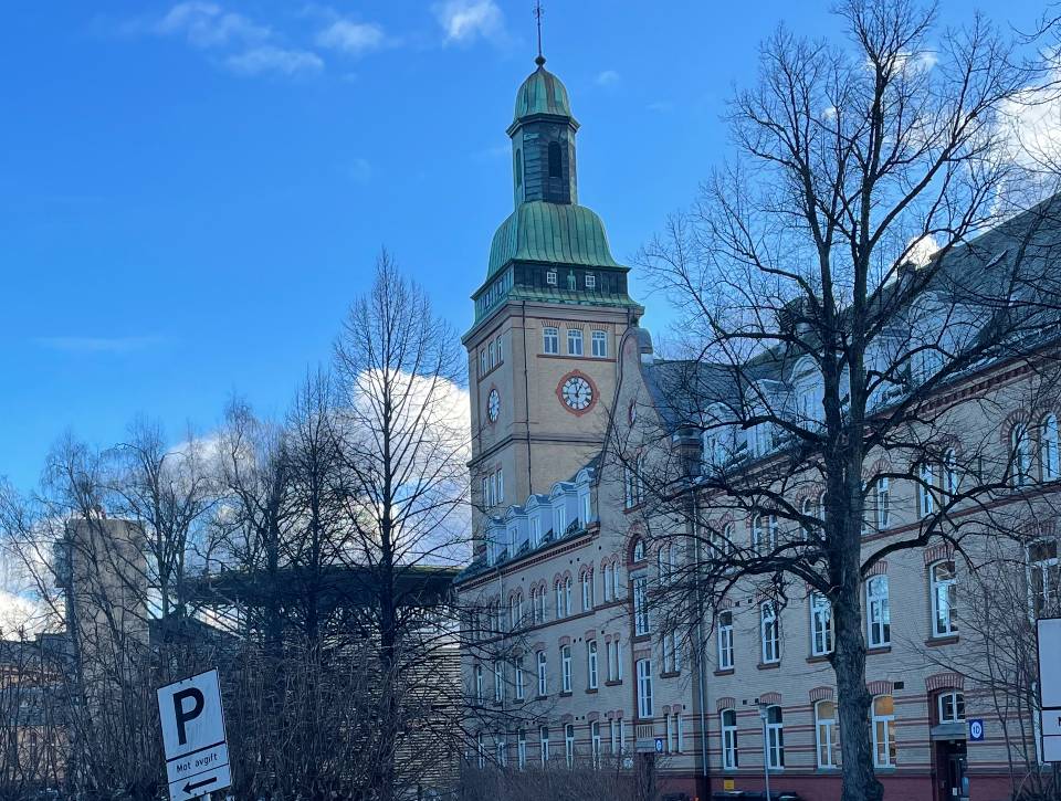 Fagforbundet Oslo (@fagforbundetosl) on Twitter photo Nei til statlig tvangsregulering av nye Oslo universitetssykehus. 😡 Ullevål må reddes! 💪Et samlet Fagforbundet Oslo oppfordrer <a href="/Stortinget/">Stortinget</a> til å si et rungende nei til en slik overkjøring, og lytte til lokaldemokratiet i Oslo. 💪 bit.ly/3J0rHSF Nei til statlig tvangsregulering av nye Oslo universitetssykehus. 😡 Ullevål må reddes! 💪Et samlet Fagforbundet Oslo oppfordrer <a href="/Stortinget/">Stortinget</a> til å si et rungende nei til en slik overkjøring, og lytte til lokaldemokratiet i Oslo. 💪 bit.ly/3J0rHSF