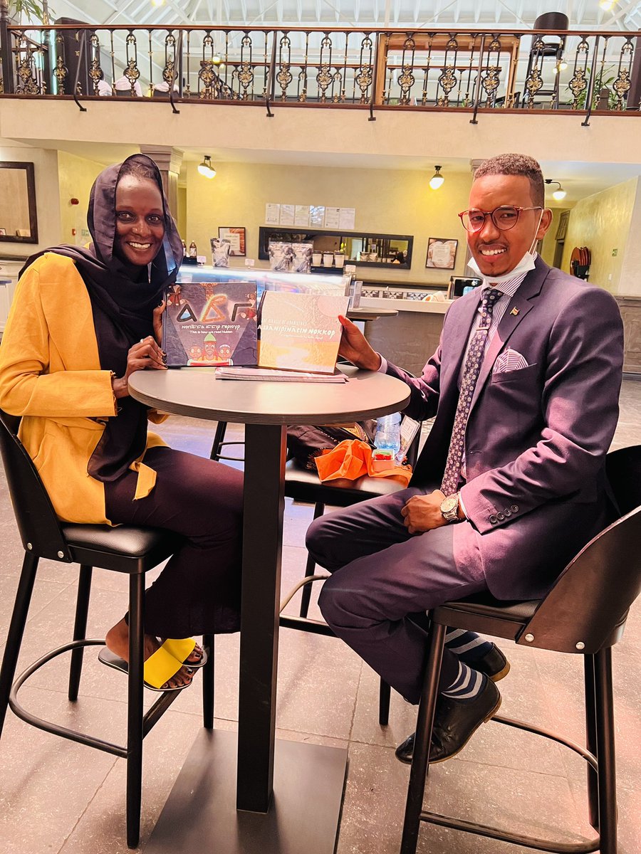 I am delighted to have handed over children's book written in Nubian language to <a href="/AshaJaffar/">Asha Jaffar Harun</a>. A gift from <a href="/jdmitchjoel/">Joel D Mitchell</a> all the way from London to our Nubian community living in Kenya. The books will help children to read and write the Nubian language.<a href="/PressTaras/">Taras Press - مطبعة طرس</a> <a href="/M_Lugha/">M-Lugha</a>