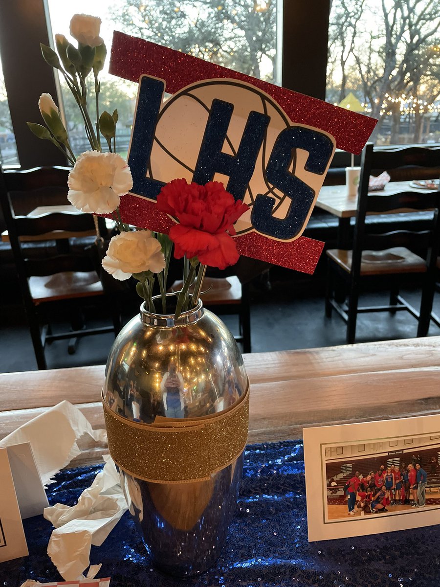 We had our end of the year banquet last night. Congratulations  to those who won awards. Proud of all our players, Lion Pride. Thank you Main St. social and our board for a wonderful night.