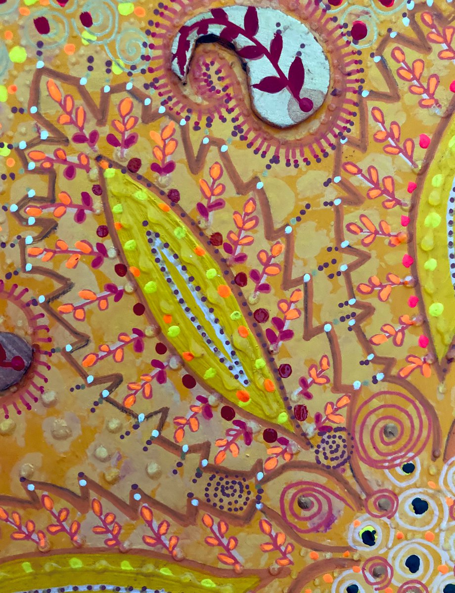 artmarcollage's tweet photo. A riot of of #Paisley patterns in a riot of rainbow colours. Primary colours prevail in the individual panels . Painted with acrylic paints, acrylic pens and textured with relief glass paint. #Paint #art #rainbow #texture #pattern #colour #thevisualelements https://t.co/yZbDJBQNes