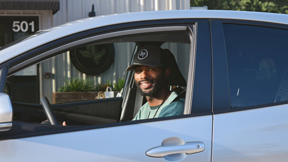 TexasOriginalCC's tweet photo. Texas OG offers the fastest #MedicalCannabis delivery in the Lone Star State.๐ Most areas can receive delivery in a few business days and we have ramped up to weekly deliveries in all corners of the state so patients can receive their prescriptions faster. #Fast #Texas #TXOG https://t.co/Fm2PiP6rH6