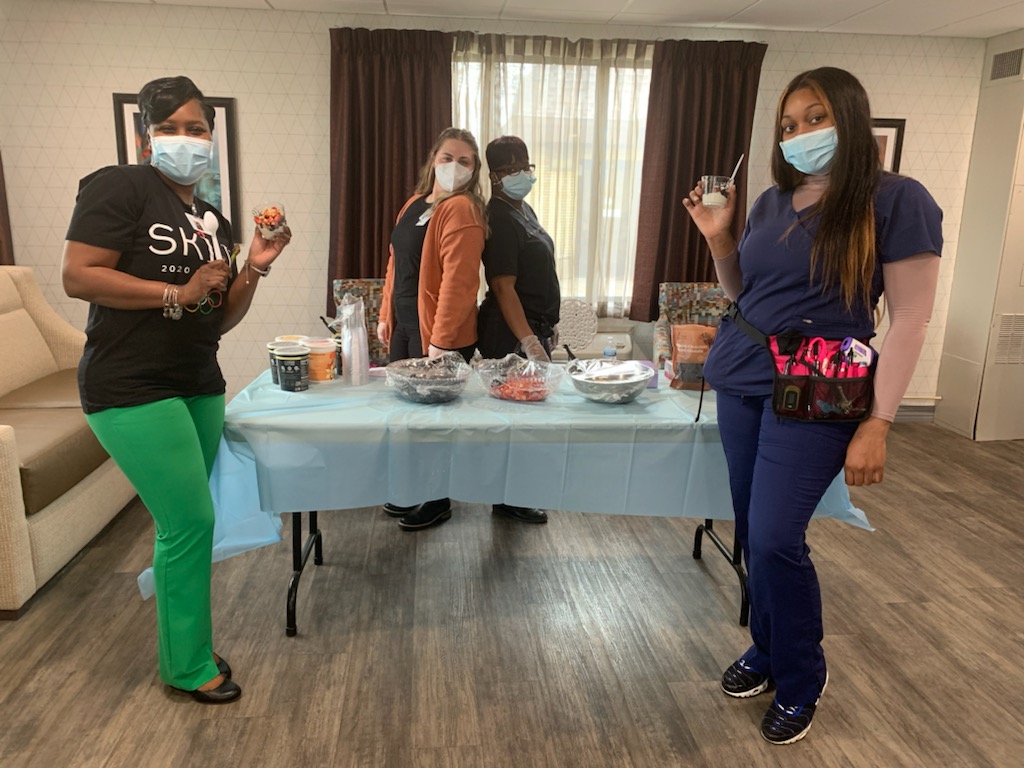 illuminateHC's tweet photo. #SKLDLivonia celebrated #RegisteredDietitianMonth with a celebration last week. Our team hosted a yogurt bar filled with strawberries, blueberries, bananas, &amp; vanilla &amp; chocolate granola pieces. The staff really enjoyed this afternoon snack.

#SKLDStrong #WeAreSKLD #IlluminateHC https://t.co/XW69CIFZcc
