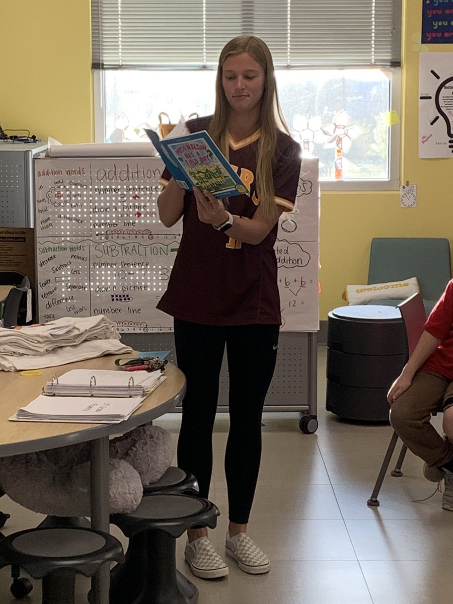 DS Softball tweet media