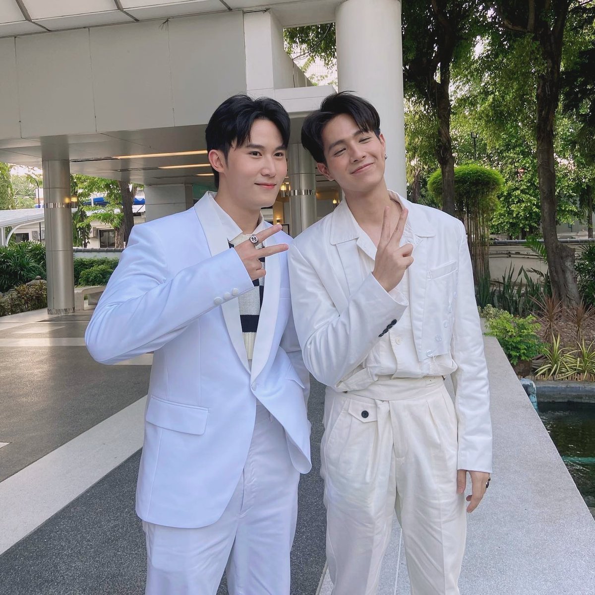 teefusex's tweet photo. am not ready for #MyRideEp10 🛵
can't believe it's ending so soon 😭😭
how do i live
@FlukeWongpian @Famechawin

 #FlukeFame  #MyRideTheSeries
#ฟลุ๊คเฟม #หมอกตะวัน #flukepsk #famechawin #flukepongsakorn #รักนายMyRide https://t.co/y3MnPcsQzM