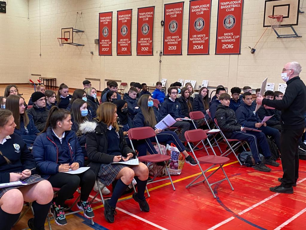 Pres_Terenure's tweet photo. Huge thanks to Pat from @forensic_fun, who deliver a great wirkshop to the TYs today. Great info on all things forensic as we took a closer look at the assassination of JFK. #forensicfun @tydotie @PdstTy @CityofDublinETB https://t.co/RvTBT4hrwH