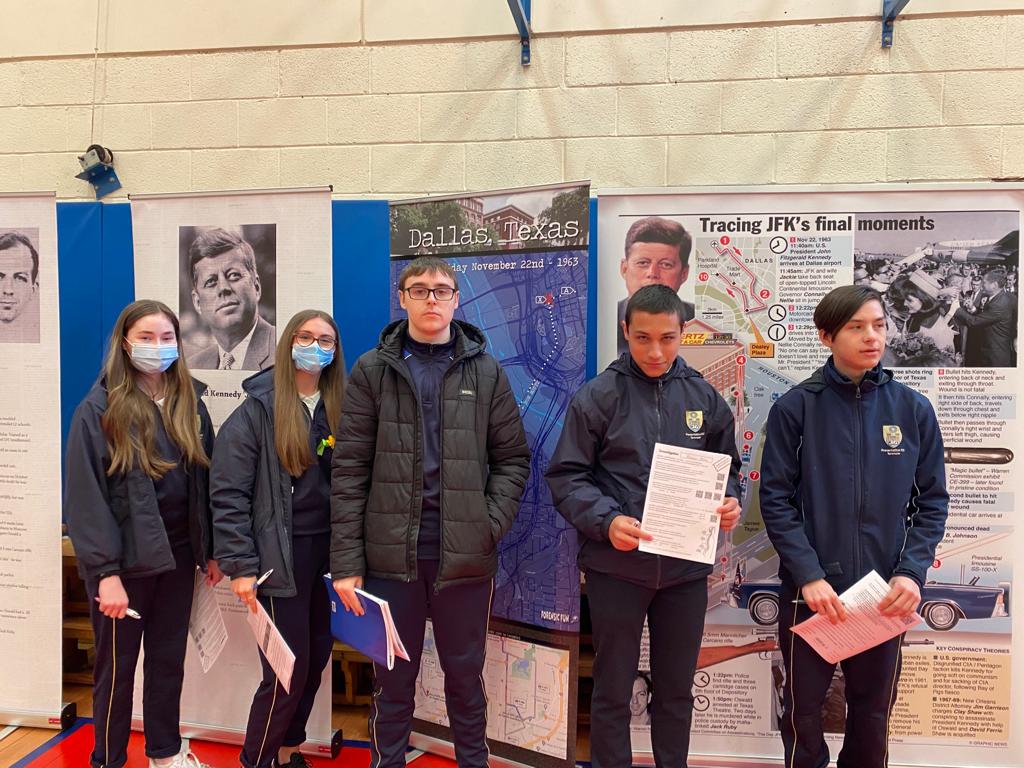 Pres_Terenure's tweet photo. Huge thanks to Pat from @forensic_fun, who deliver a great wirkshop to the TYs today. Great info on all things forensic as we took a closer look at the assassination of JFK. #forensicfun @tydotie @PdstTy @CityofDublinETB https://t.co/RvTBT4hrwH