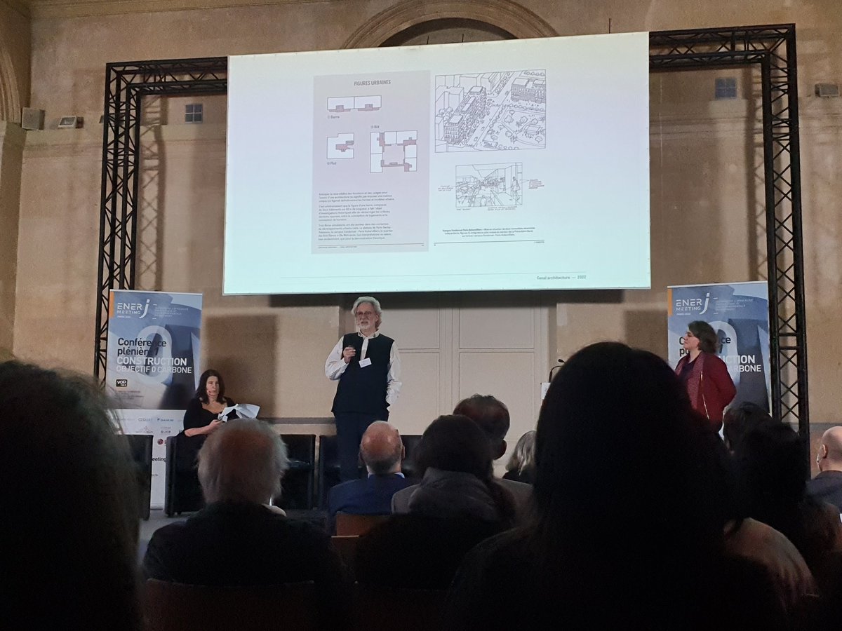 Construction21F's tweet image. 💬À @EnerJmeeting, l&apos;archi P. Rubin présente une construction réversible à Bordeaux, permise par la loi Élan et son Permis d&apos;innover. Un bâtiment de 5 000m2 générique qui peut répondre à pls usages : - de 30% de composants à modifier, escaliers à l&apos;extérieur, 13m d&apos;épaisseur...