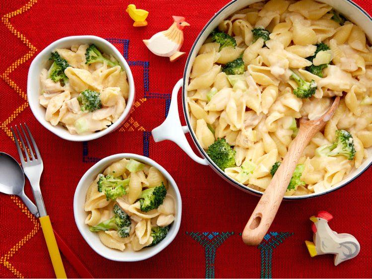 16 recipes you can make with rotisserie chicken—> ow.ly/QGiE30ojoCA todaysparent.com/recipes/recipe…