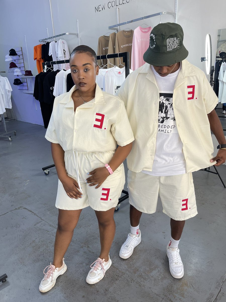 EMBEDDED_SA's tweet photo. THEE HARDEST TWO PIECES BEFORE WINTER

ELEMENTARY TWO PIECES

R1000 

MANUAL PURCHASE 

CONTACT 0745461350

#EMBEDDEDSEASON https://t.co/T26fpFF4z4