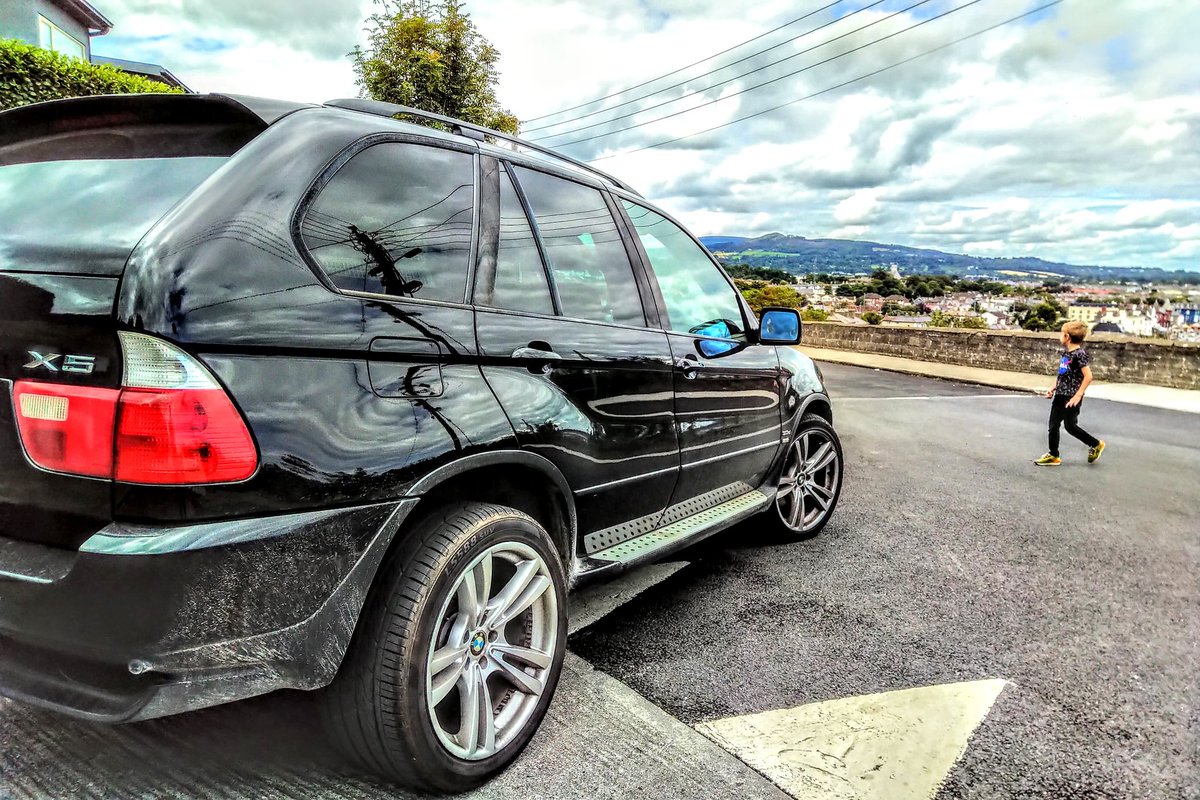 HedesC's tweet photo. @BMW The #e53 https://t.co/RIF2g1CO8f