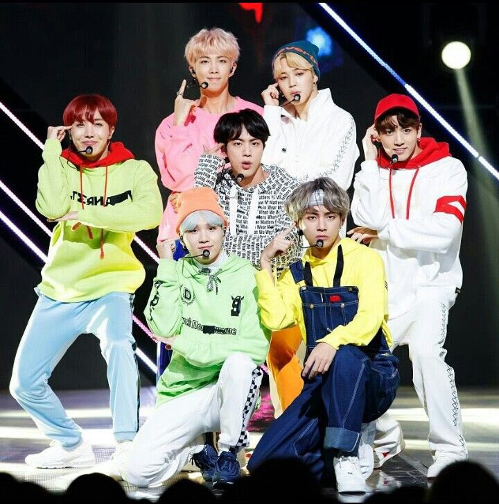 tinysmeraldo's tweet photo. bts as pokemon trainers #CatchUsAllxBTS https://t.co/NzheBAV7z5