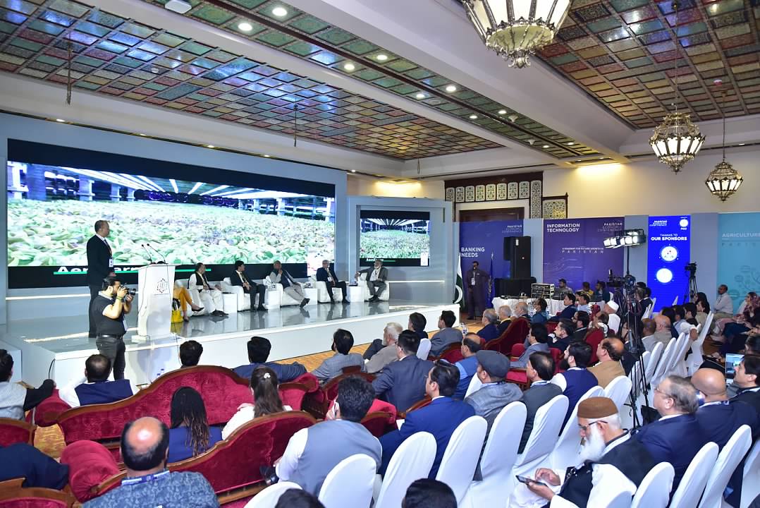 pakecocon's tweet photo. Panel discussion about Agriculture: Value Addition, Technology, and Export Opportunities and Potential in Pakistan
#PakistanEconomicConference #PEC2022 #SerenaFsd #fsdcon2022 #pakecocon2022 #firstconfsd #Agricuture #Technology #Agri https://t.co/gzq8ZTDXQc