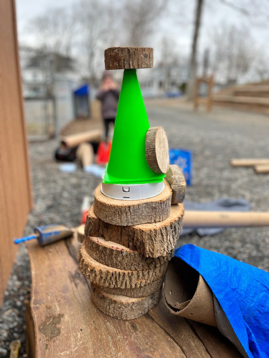 BrittZwicker's tweet photo. One of our parents dropped off a large donation of #looseparts yesterday! The children were thrilled to explore today, creating Christmas trees &amp; trucks using tree blocks, tarps, tubes, spools &amp; rope!
@ssrcepreprimary #nature #outdoorplay #play #earlyyears https://t.co/OqeRMpOeXT