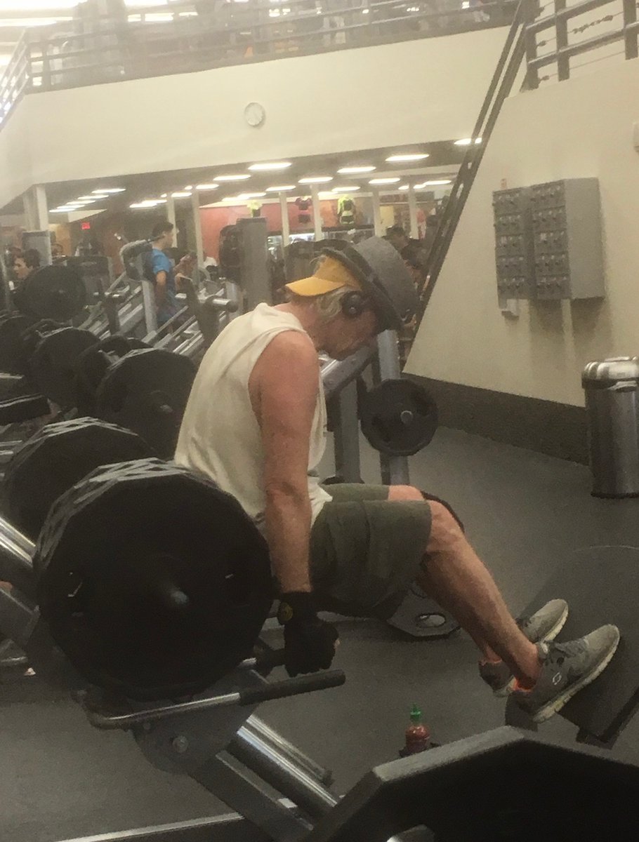 realonlineboy's tweet photo. This guy at my old gym always worked out wearing a fedora on top of a visor, and drank hot sauce straight from the bottle between sets. I saw him do it dozens of times over a few months. I watched him drink the sauce. Never water, only sauce https://t.co/SD0N69XEmI