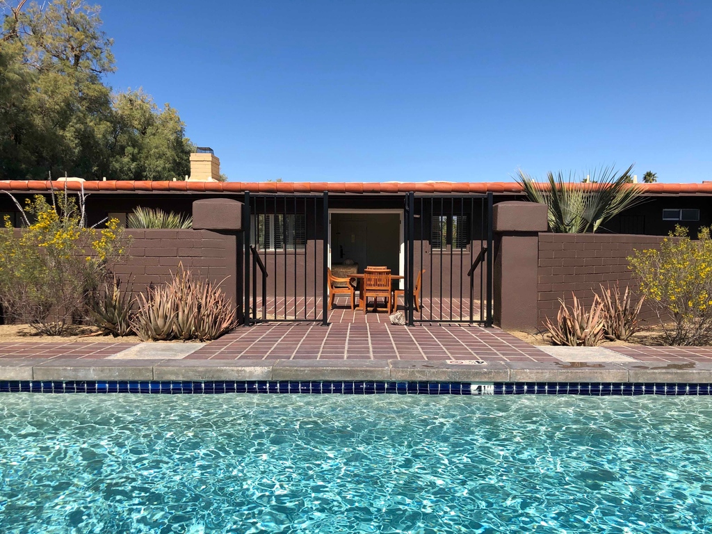 LaCasaDelZorro's tweet photo. Have you heard about our private pools? 🩱🏊🏼‍♀️💦 
Have you seen that weather report? 🕶️🌞🌄

#lacasadelzorro #casadelzorro #anzaborrego #anzaborregostatepark #borregosprings #casitas #sandiegogetaway #desertresort #spa #deserthiker #desertbiker #boutiquehotel #darkskycommunity https://t.co/VKFnh0wniZ
