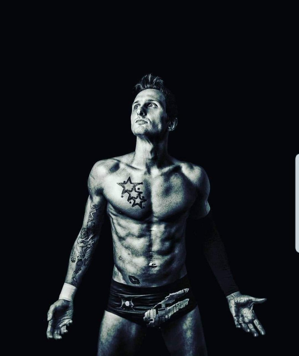 CatchAttack1's tweet photo. Une pensée pour #KrisTravis qui nous a quitté il y a 6 ans aujourd'hui https://t.co/D0mrSyizyo
