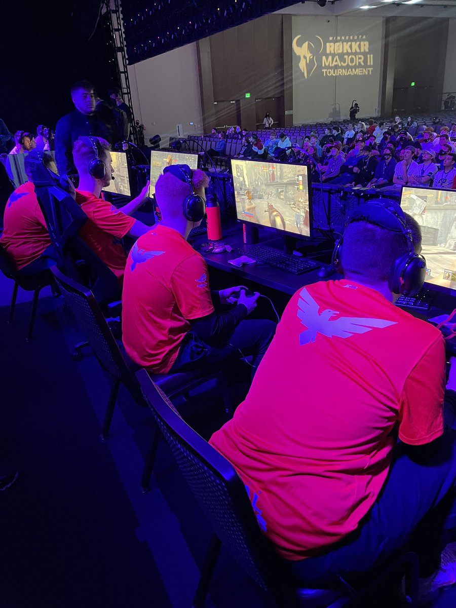 tclxo's tweet photo. How it started vs how it's going 😮‍💨
So proud of these boys and so thankful for the opportunity #LRR https://t.co/cgo19bPjfe