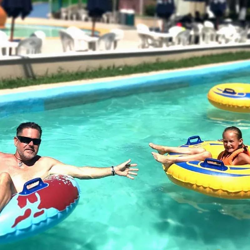 PVTOURS's tweet photo. @rickygervais Is this you? https://t.co/biqQwSyQtT