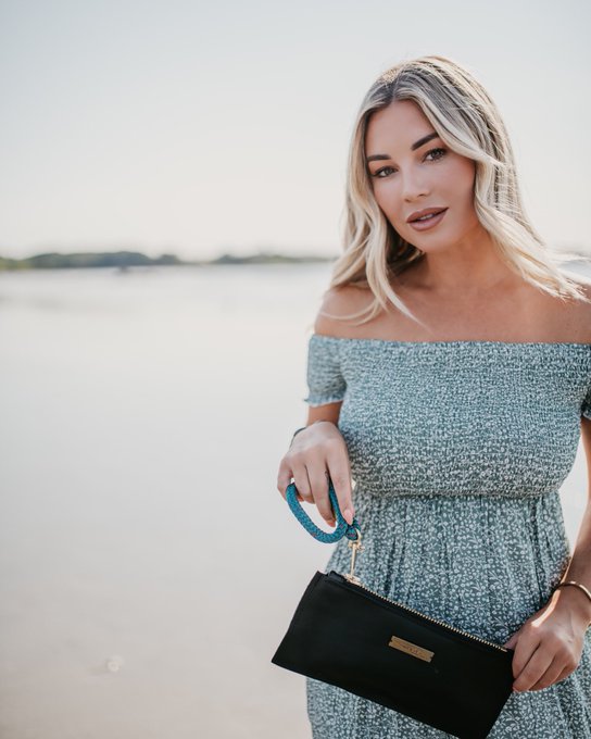 Ready for beach weather! https://t.co/Aevr1ZAN0d