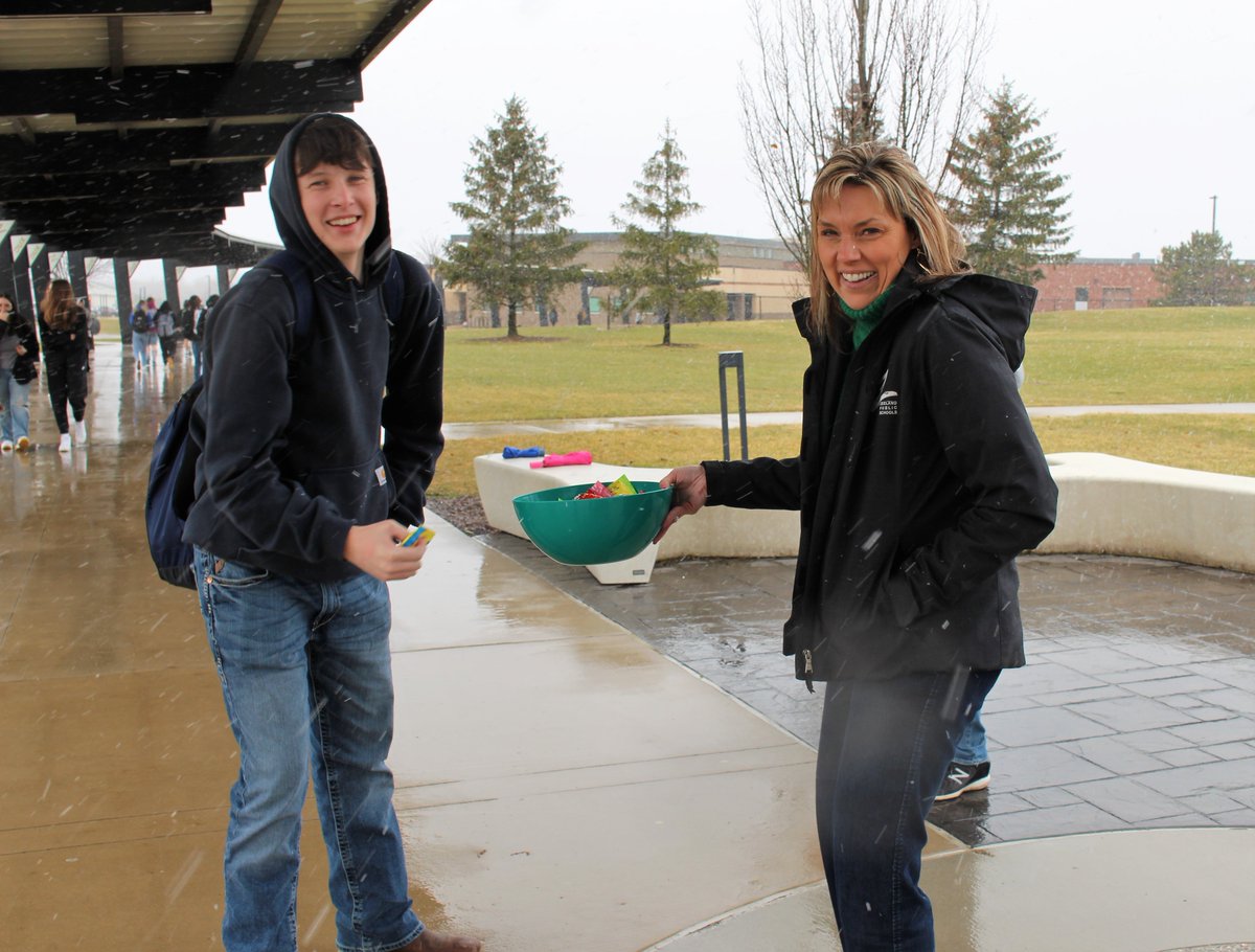 zeelandschools's tweet photo. It may have been chilly on the path today between ZE &amp; ZW, but Superintendent Mendham warmed students' hearts w/ sweet treats to celebrate Spring Break. It's been a long winter, ZPS. Wherever Spring Break takes you, whether it's home or away, we wish you JOY! #ZPSLearningForLife https://t.co/p3UhlONIIJ