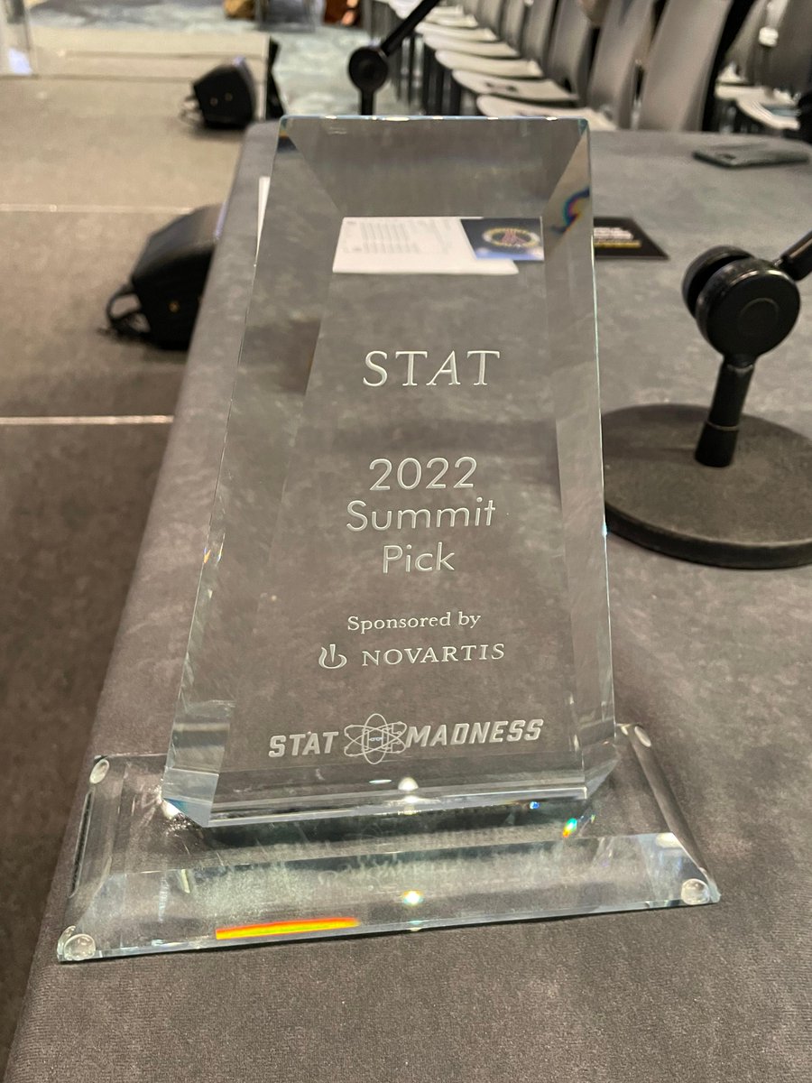 Penn Medicine (@pennmedicine) on Twitter photo Congrats @TakuKambyashi & Ruth Choa of <a href="/PennPathLabMed/">Penn Path & Lab Medicine</a>, whose study was voted 2022 #STATBreakthrough Summit Pick by editors & attendees. Data showed sweating out fat in mice using the immune system could reverse obesity. #immunology #STATMadness Congrats @TakuKambyashi & Ruth Choa of <a href="/PennPathLabMed/">Penn Path & Lab Medicine</a>, whose study was voted 2022 #STATBreakthrough Summit Pick by editors & attendees. Data showed sweating out fat in mice using the immune system could reverse obesity. #immunology #STATMadness