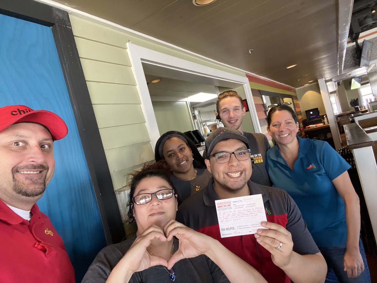 TerryDmuir's tweet image. When your #CSL “G” delivers a 6.38% total mgr scorecard to lead the @HeatherArcenea5 area for P9! That’s demonstrating what #PlayRestaurant looks like to me! #ChilisGrow #Accountability @MondaysMatter @guillermochilis @src168 @alexloveschilis