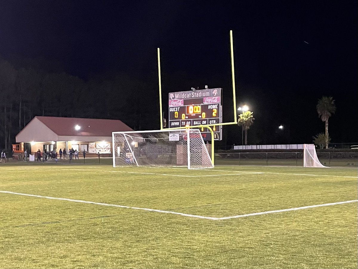 trbarrett7's tweet photo. Our JV Boys soccer team ended on a shutout win on our home turf. I am extremely proud of their teamwork, focus, effort, and confidence. When you work as a team, drawing on each person’s strengths, you can accomplish great things. Our soccer future is bright. #BTH @RHHSoccer https://t.co/sDFoNXo6da