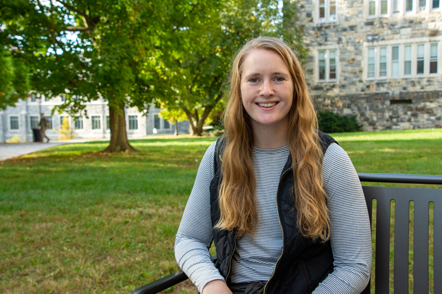 VTChemDept's tweet photo. Check out today's Students of VTChem story from Abby Chinn about how she does CrossFit to build community outside of grad school. 
➡️ https://t.co/c3IzvGnGDO

#StudentsofVTChem https://t.co/VYpwtFFUai