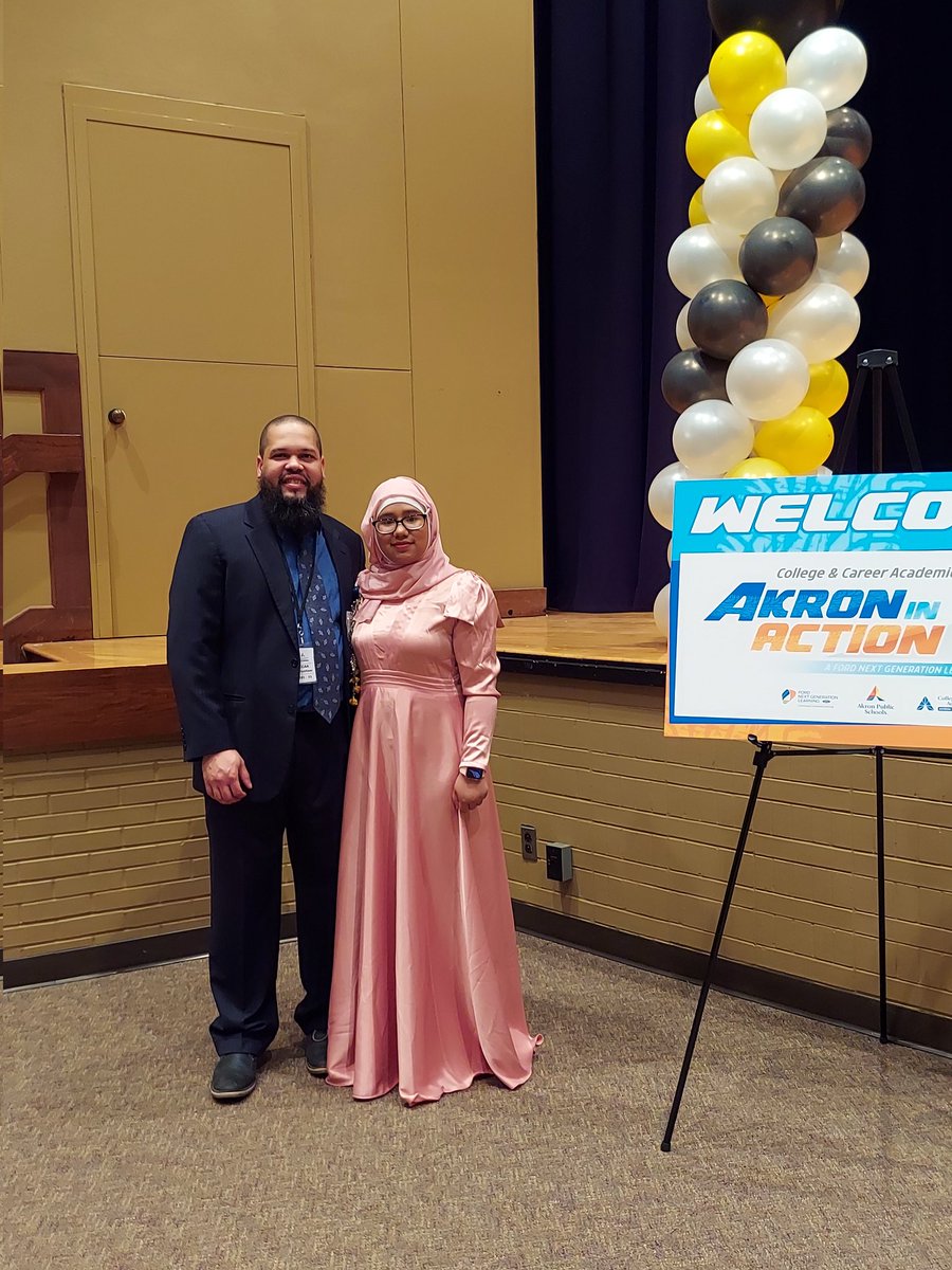 DrTJefferson's tweet photo. So proud of So Ma Ya. This morning she spoke about her experience with the @CCAofAkron. She talked about how impactful @AkronChildrens has been in her journey. @ChildrensJobs &amp; Career Launch has been a life changer for her. #achmorethanajob https://t.co/PoRNoVQ96I