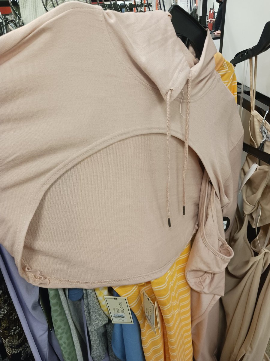 m3t4m0rph0sis_'s tweet photo. How I suppress my cravings/urges to binge, coming from someone who lives in a strict household (a thread) ^ ^ 

tags:
edtwt , ed,  pro ana, pro mia, 🦋, anatwt, ana twt, sk1nny, th1n, th1nsp0, th!n https://t.co/qdS2xy40Fs