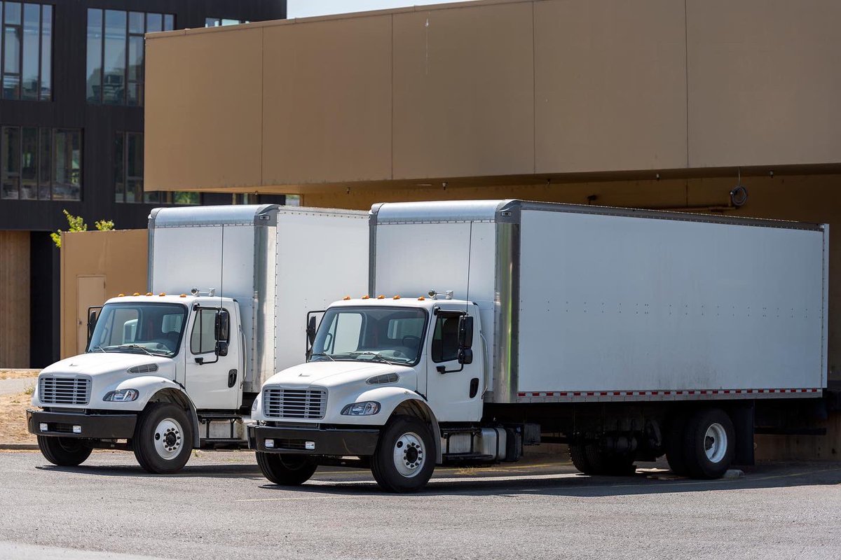 famyard's tweet photo. Whether you’re struggling to streamline load distribution to trucks or you want to save money without compromising quality, we’ve got you covered.

#logisticssolutions #dispatch #freight #nationwide #trucking #truck #dispatching #truckdispatchers #boxtrucks #semitrucks #famyard https://t.co/63dSAJJC03