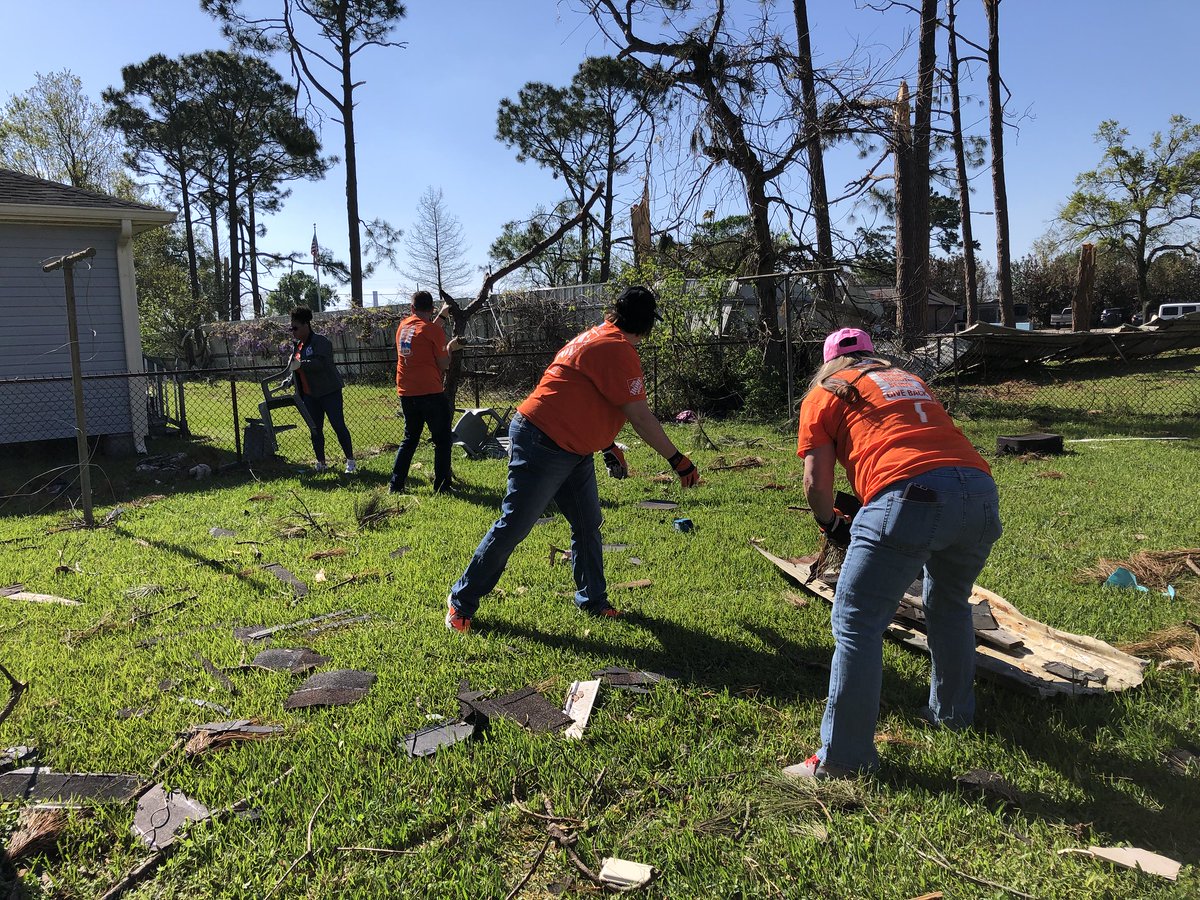 Today in Arabi, Louisiana, dozens of #TeamDepot volunteers worked with <a href="/RT_NewOrleans/">RTNO</a> to help with clean up from last week's tornadoes. In total, more than 50 volunteers helped eight homeowners clear debris, remove trees, salvage items and secure properties.