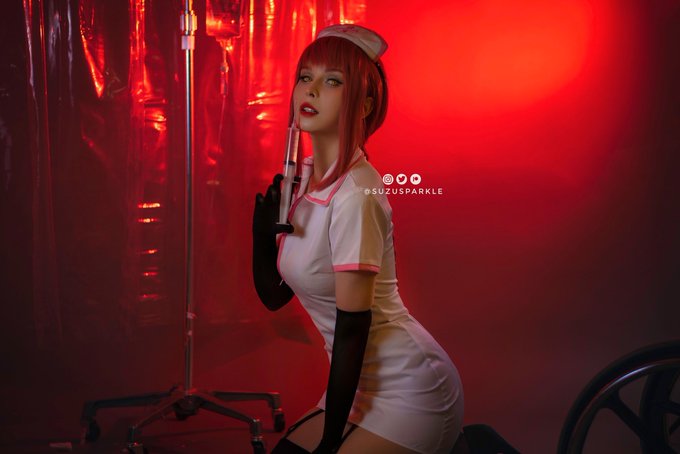 2 pic. 💉❤️
.
#makima #makimacosplay #chainsawman #csm #チェンソーマン https://t.co/fneKW010ES
