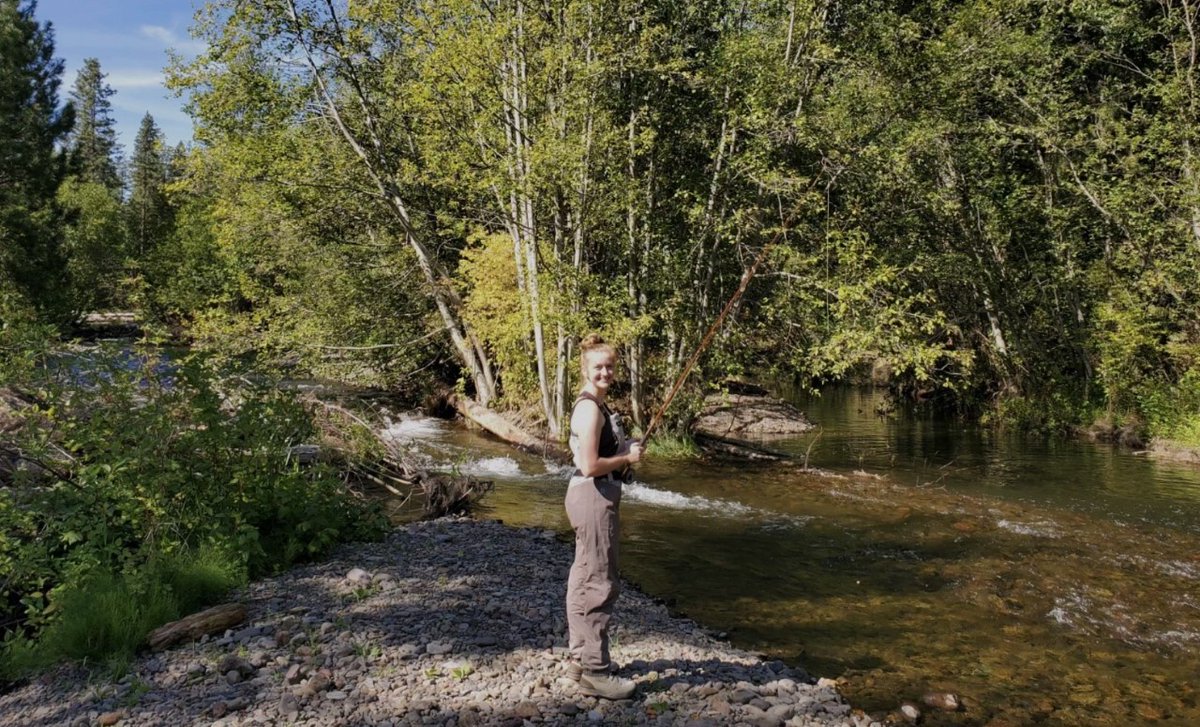 CEEC_2022's tweet photo. Meet the #CEEC_2022 Social and Awards Committee Chair, Natalie Schroth! Natalie is studying color #evolution of #darters in the #ArbourLab, so we asked @nat_schroth what darter species is her favorite and why. See her answer below! @mtsu_biology #mtsusciences @fountainscholar https://t.co/EWQGZ5G1bm