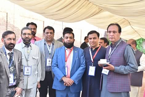 pakecocon's tweet photo. After attending the panel discussion participants enjoyed tea on Day 1 of PEC. ☕
#PakistanEconomicConference #PEC2022 #SerenaFsd #fsdcon2022 #pakecocon2022 #firstconfsd https://t.co/6p812T6bbC