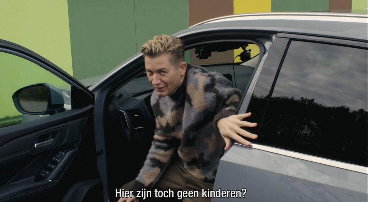 Ik (leerkracht) op eender welke locatie in het weekend: 
#blindgekocht