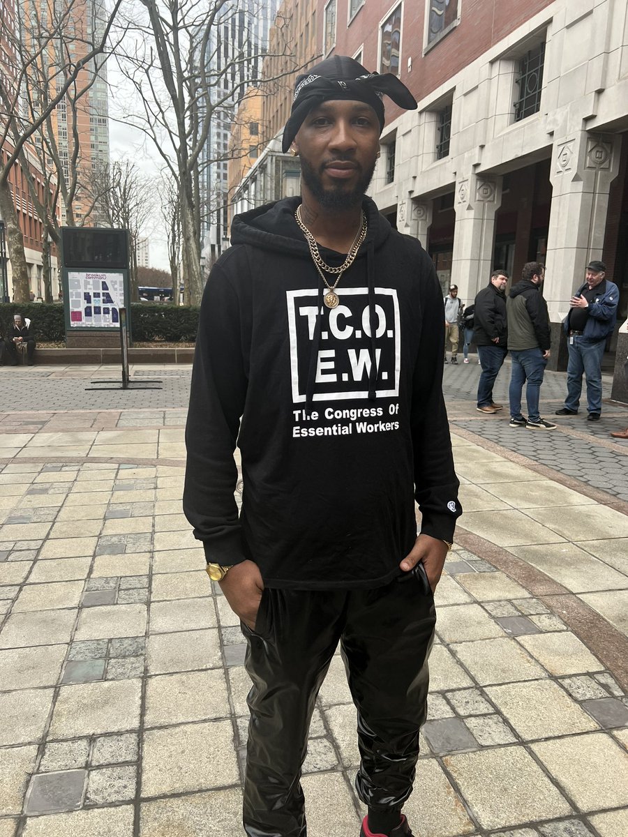 I just spoke to Chris Smalls, president of Amazon Labor Union, outside NLRB in Brooklyn about the fact that the union is leading Amazon 738-600. 

He said of Amazon’s lawyers in the vote count room “I love watching them squirm. They’re drinking mad water.”