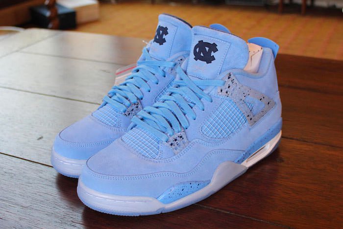 BraydenMarino's tweet photo. Size 12M. #atmosphl Can’t go wrong with the unc 4 pe. Way too clean. #atmoscollectorsclub https://t.co/OGtxBgSjxs