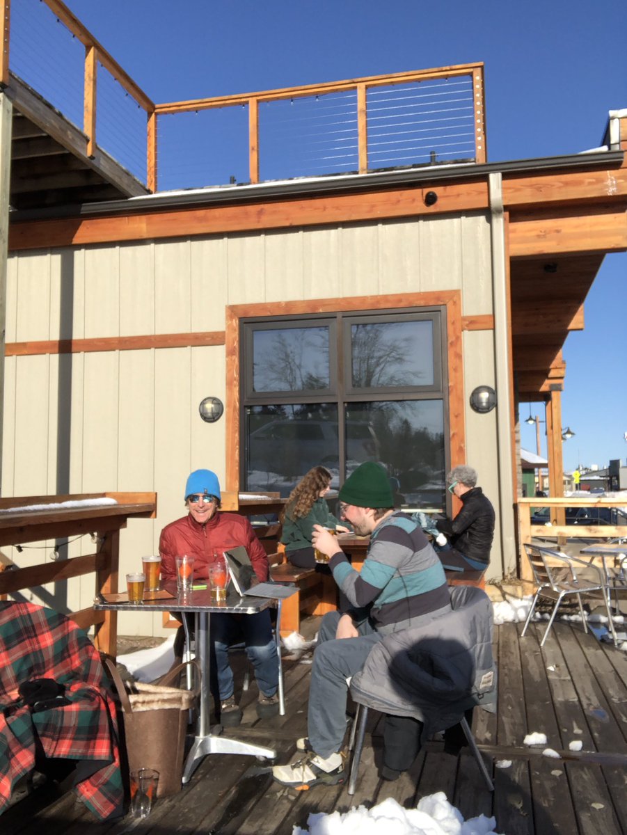 stevenoonansong's tweet photo. My interview w/Will Moore @WTIPradio airs FRI 4/1, 6pm CDT on The Scenic Route! We had a fun time @VoyageurBrewMN in #grandmarais #MN talking about my album Dreamland &amp; time working w/ #Prince. Tune in locally or stream at https://t.co/V12gWPumJ8. Thx, #WTIP!#northshoremn #radio https://t.co/XwOOWWRo1p
