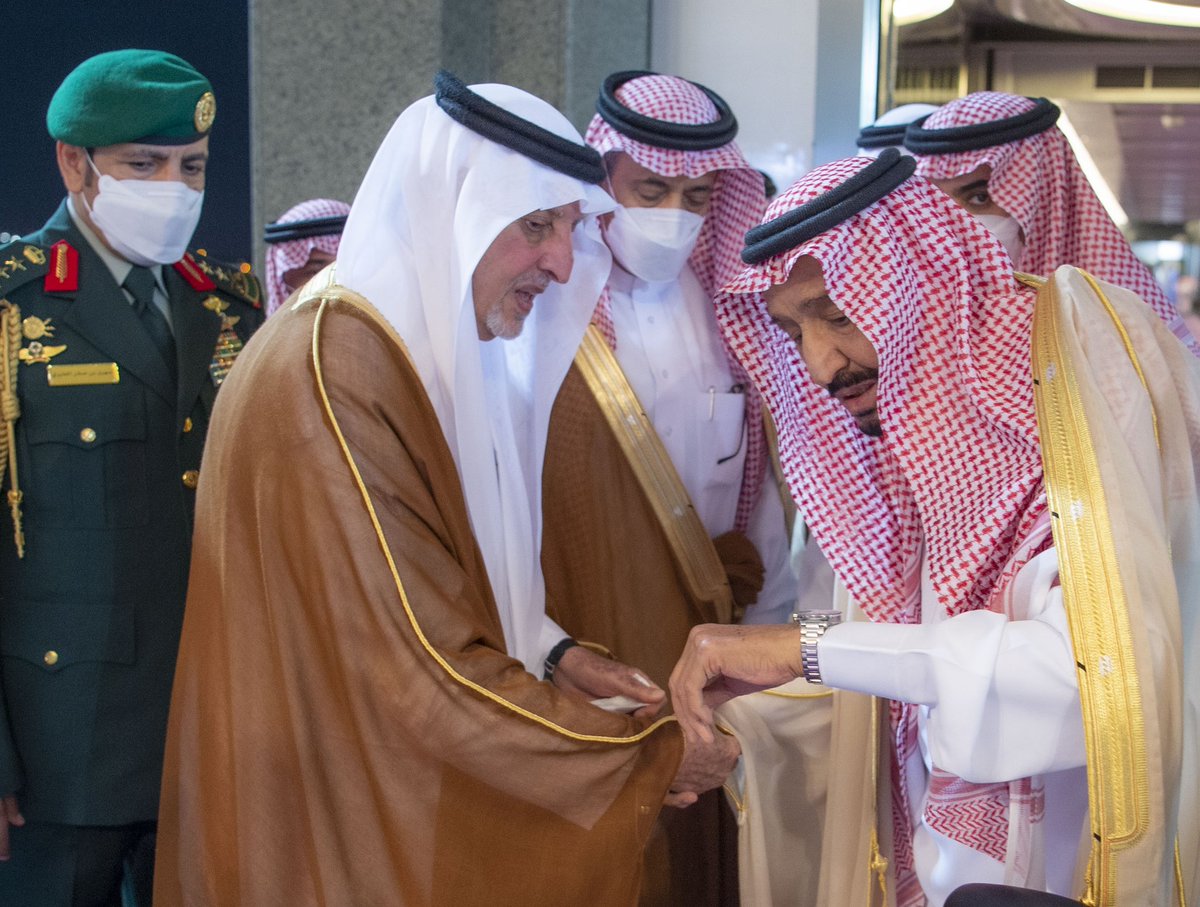 Bandaralgaloud's tweet photo. سيدي #خادم_الحرمين_الشريفين يصل إلى #جدة قادماً من #الرياض https://t.co/ZzoVl64X5g
