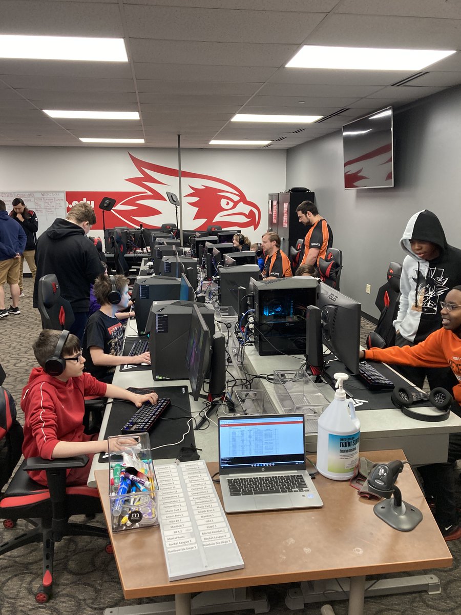 CJHS tweet media