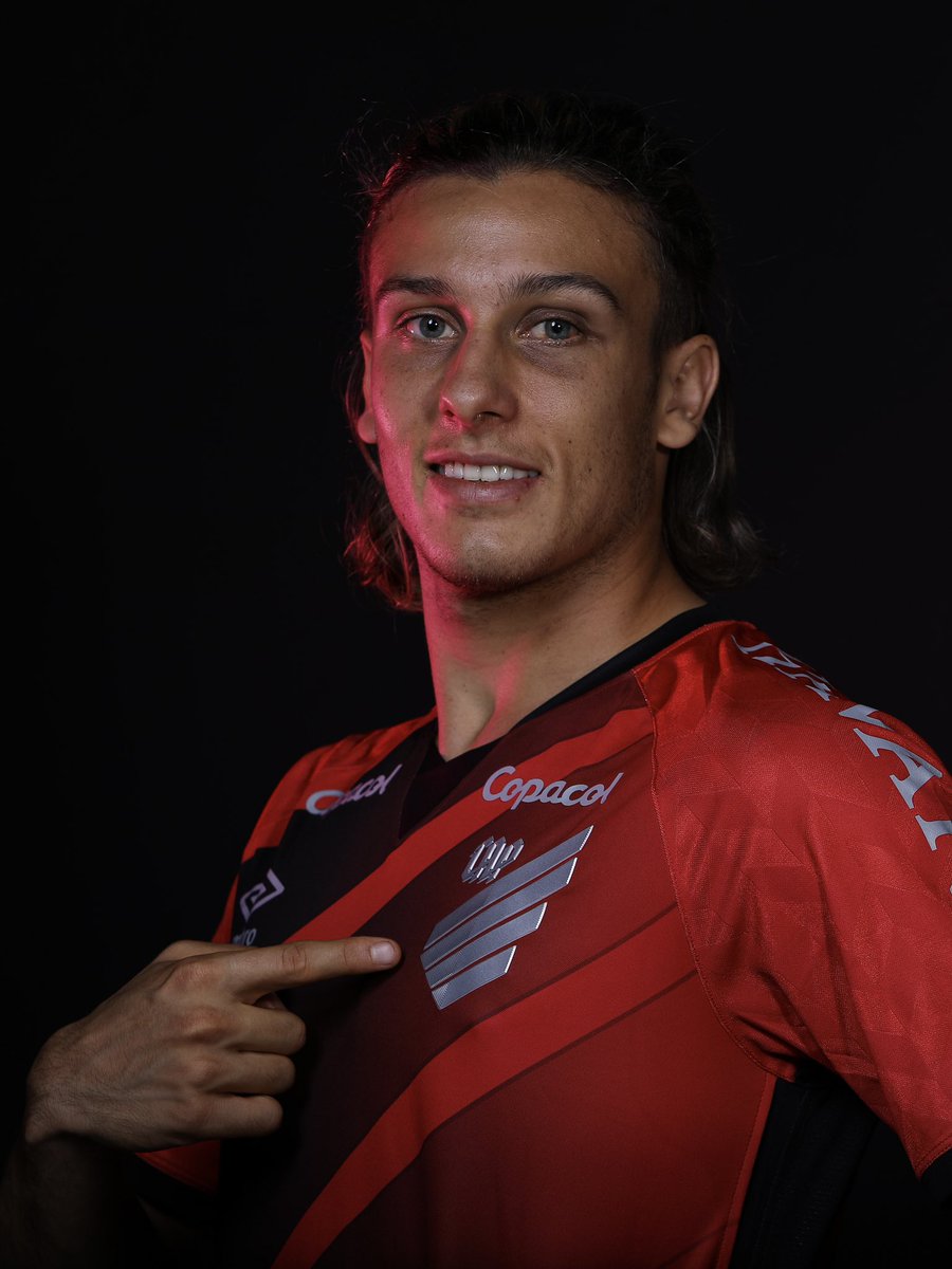 Agustín Canobbio tweet media