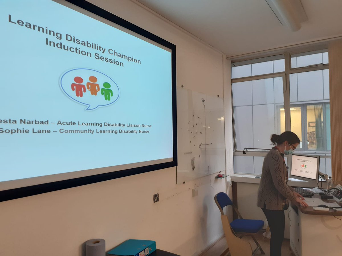 Learning Disability Champion training at UHW <a href="/CAVUHB/">CardiffandVale UHB</a> this week, we may only have had a small group, but we had some great discussion #makingadifference and breaking down barriers. Thanks for supporting this session Sophie Lane, <a href="/thelelawilliams/">lela williams</a> <a href="/toria_hpx/">Victoria</a>