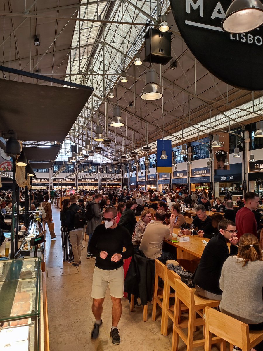 goncalosant's tweet photo. @TimeOutLisboa  great food great atmosphere 😎 https://t.co/VGNjjRkg42