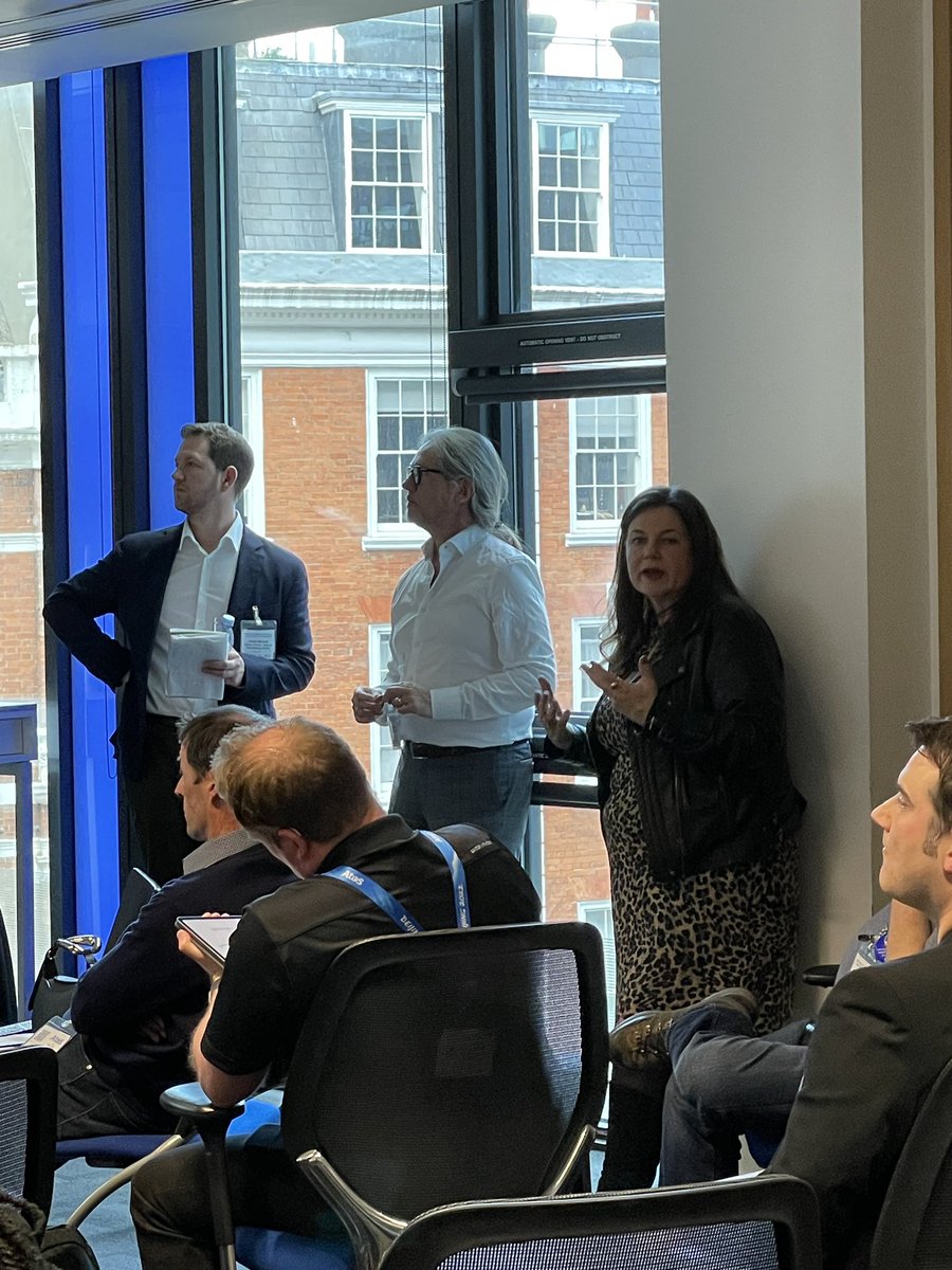 kumarKJx's tweet photo. @openuk_uk workshop on a #gaiax hub. #miro board facilitated by my talented colleagues Ilsa and Lizzie from @mindwave_ https://t.co/GkIpMSXU4I